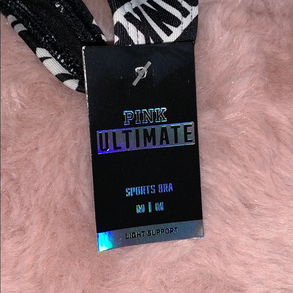 PINK Ultimate Sports Bra - Picture 5 of 6